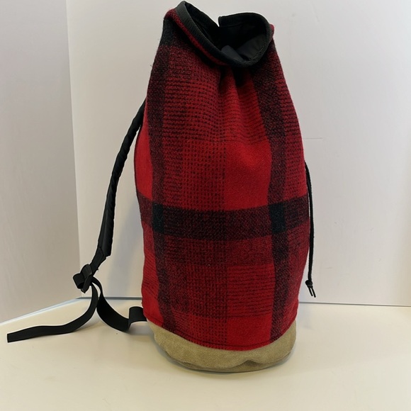 Vintage Pendleton 100% Wool Red & Black Tartan Plaid Flannel + Suede Sling Bag main image 12